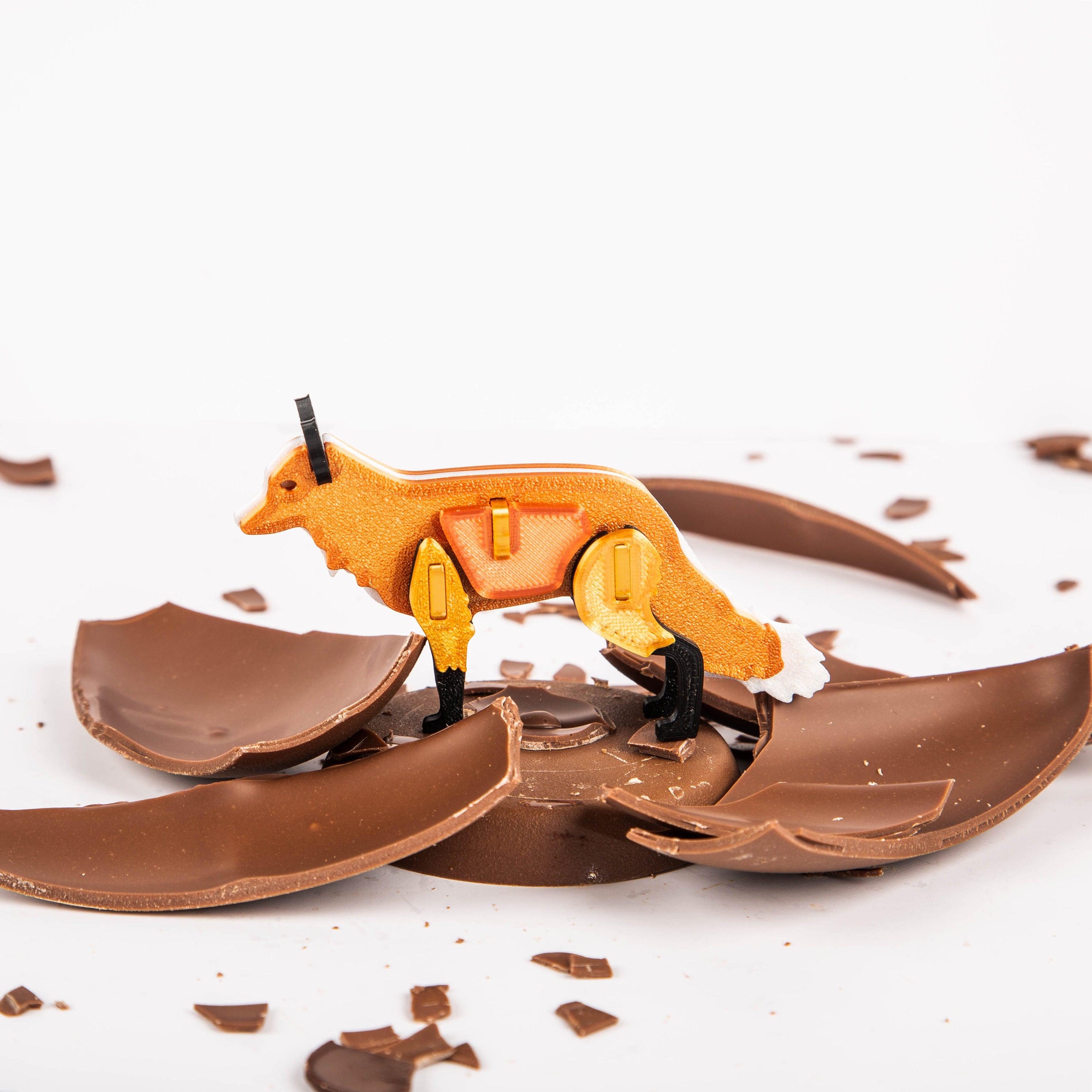 Surprise egg - milk chocolate