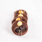 Mendiants au caramel et chocolat noir 72,5 %, noisettes, cerises et basilic